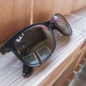 Ray-Ban Sunglasses Womens